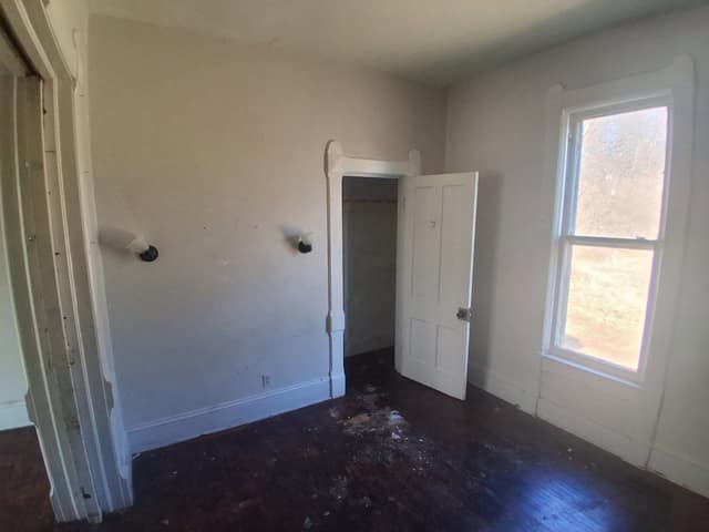 1117 NE Glendale photo 6