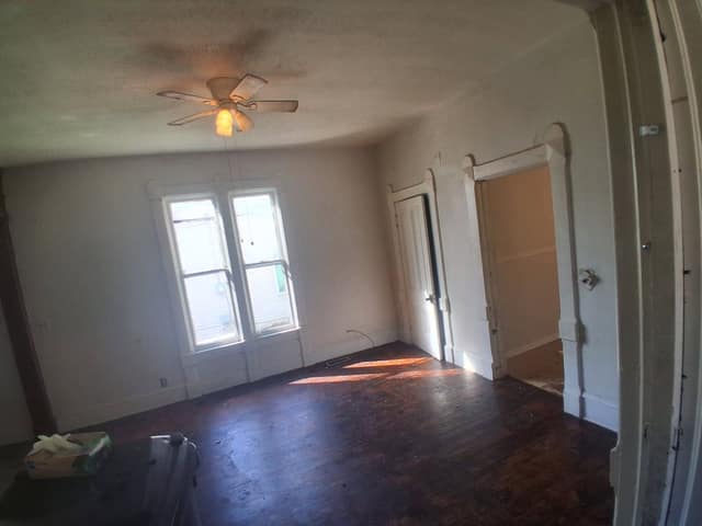 1117 NE Glendale photo 7
