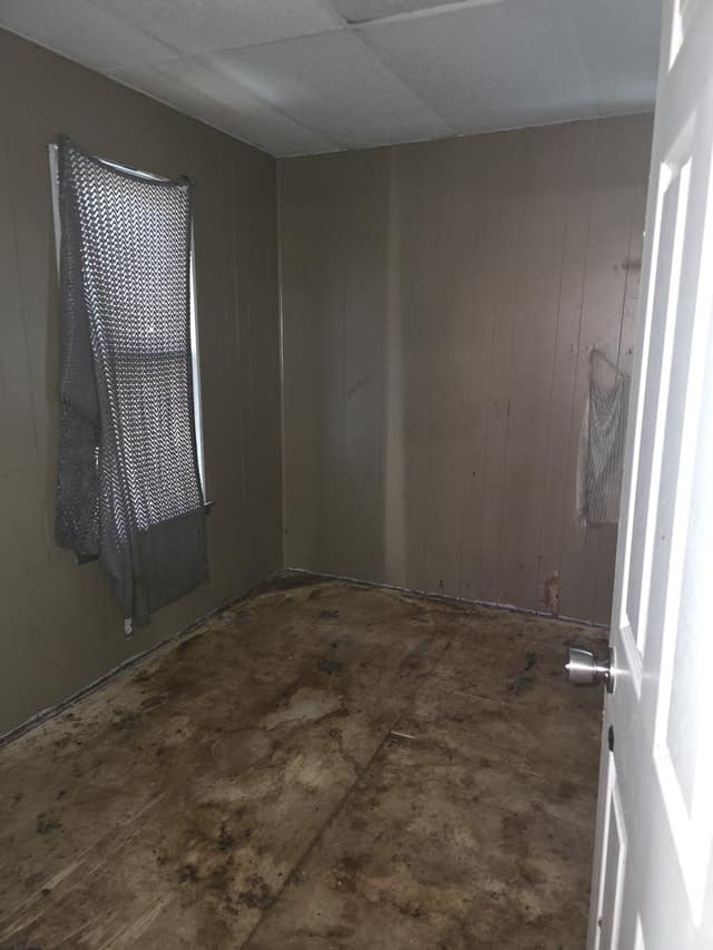 1180 E Mueller Ave photo 6