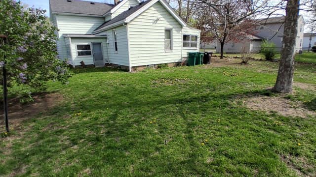1214 W Butler St photo 20