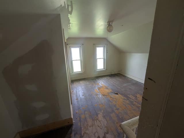 1214 W Butler St photo 13