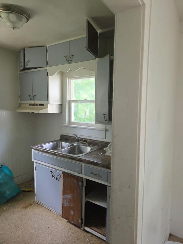 1259 E Whitmer St photo 10