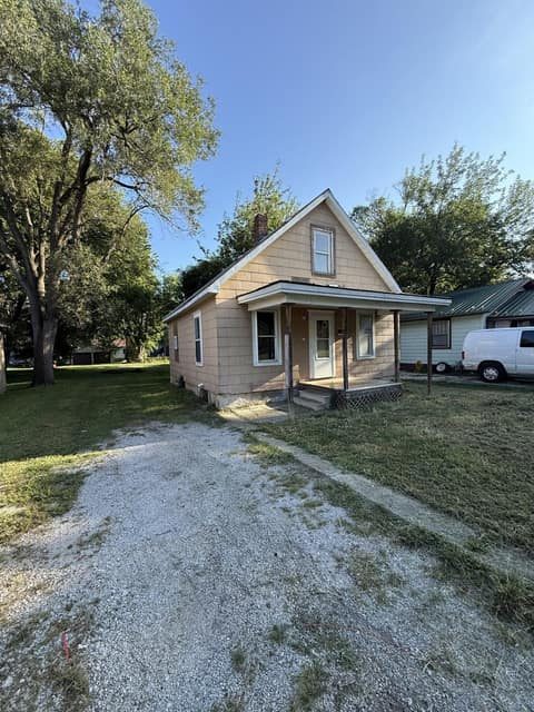 1286 East Vanderhoof St photo 26