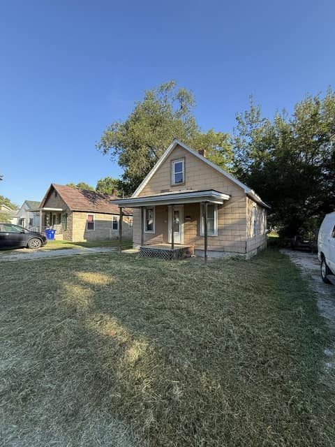 1286 East Vanderhoof St photo 22