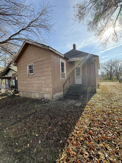 1286 East Vanderhoof St photo 21