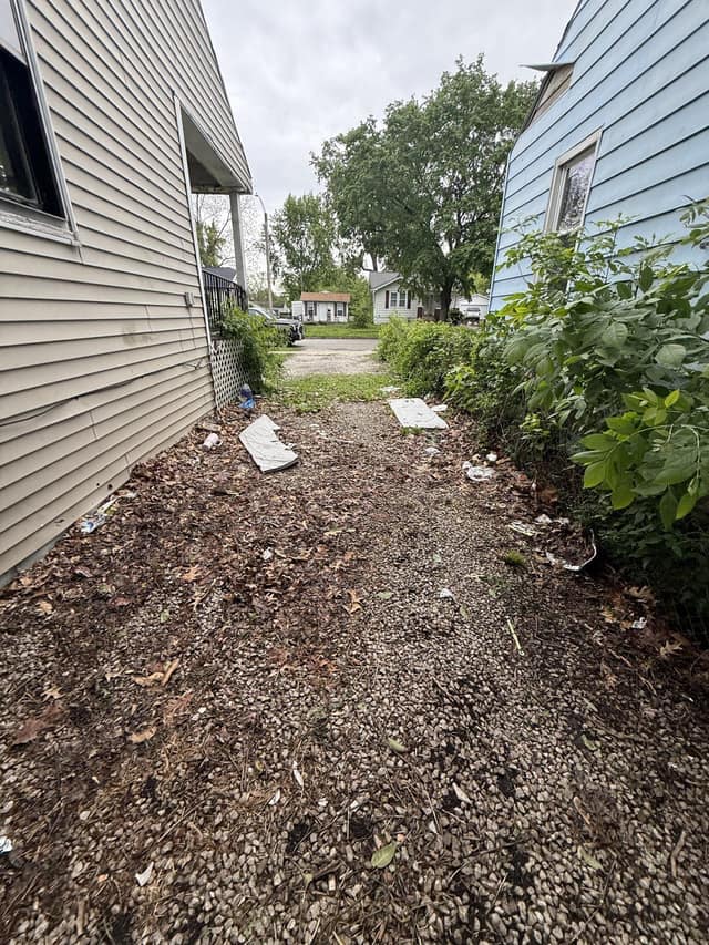 1303 E WHITMER ST photo 5