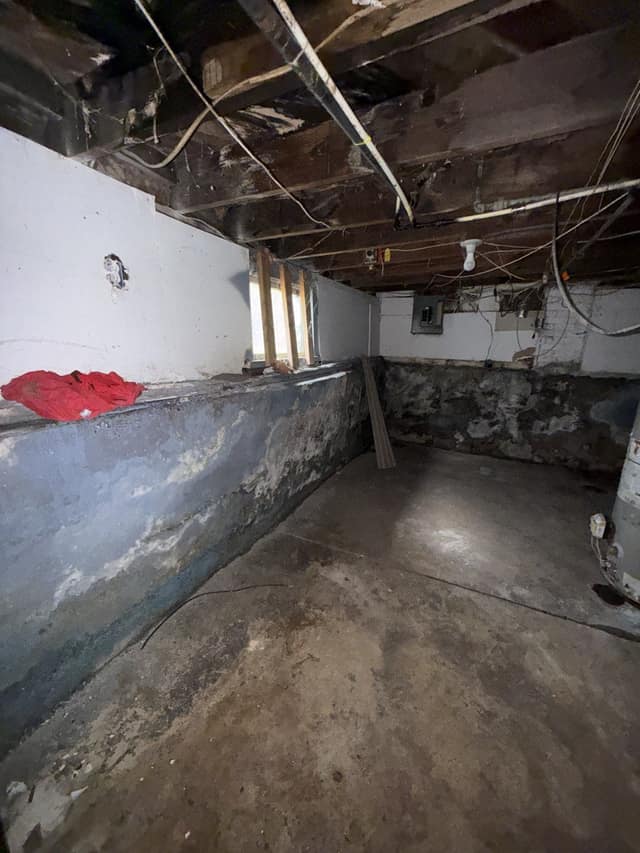 1303 E WHITMER ST photo 14
