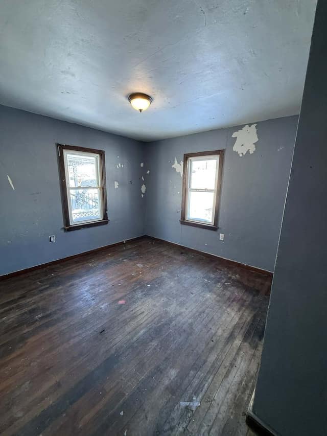 1305 E Whitmer St photo 5