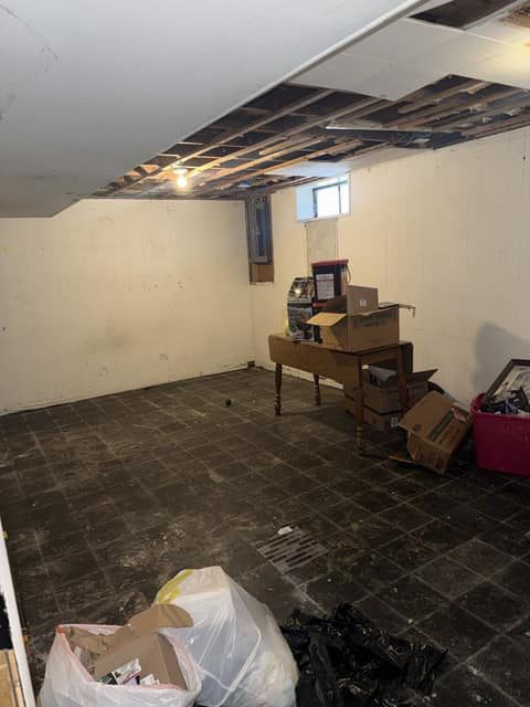 1309 Barney Ave photo 1