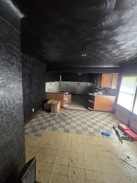 1312 N 51st St photo 8