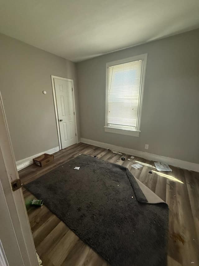 1315 Poindexter St photo 8