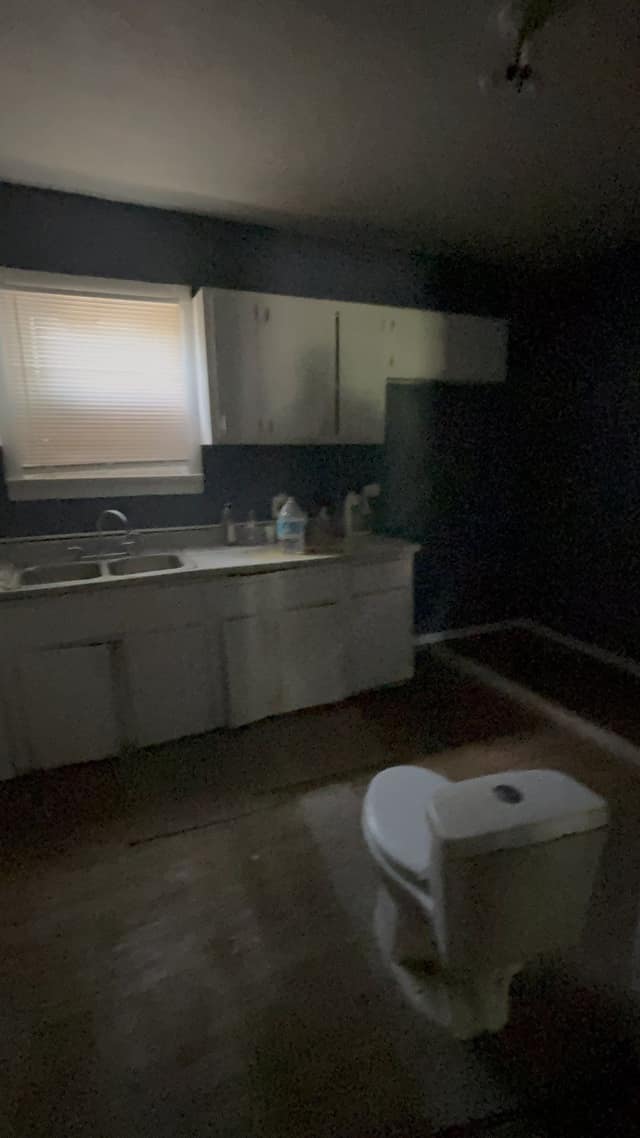 1319 W Aiken Ave photo 5