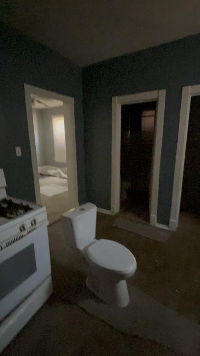 1319 W Aiken Ave photo 4
