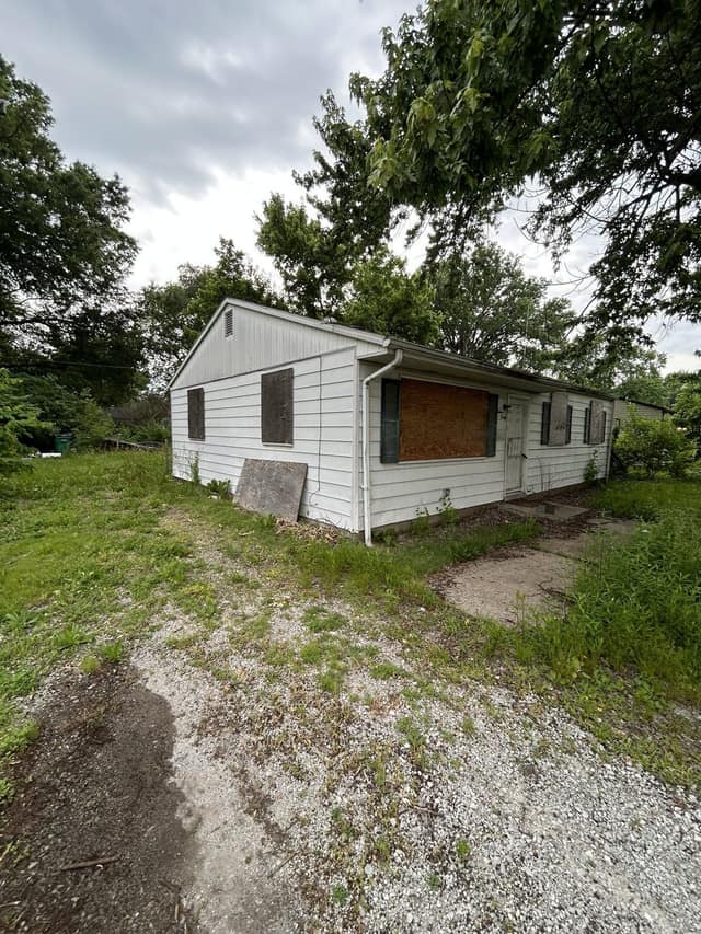 1320 Williams St photo 20