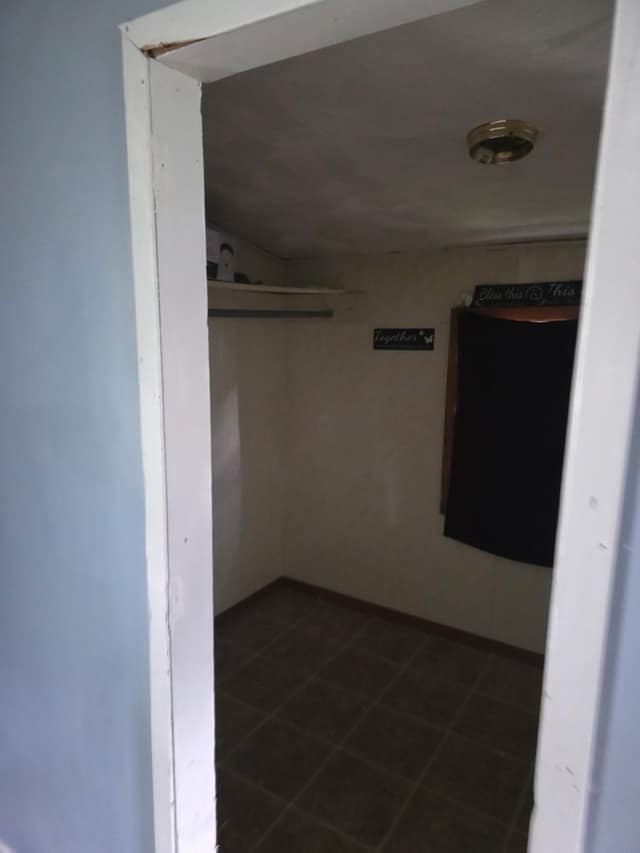 132 N 23rd Place photo 14