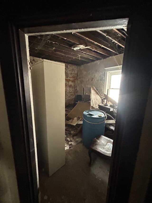 1337 Walton Ave photo 14