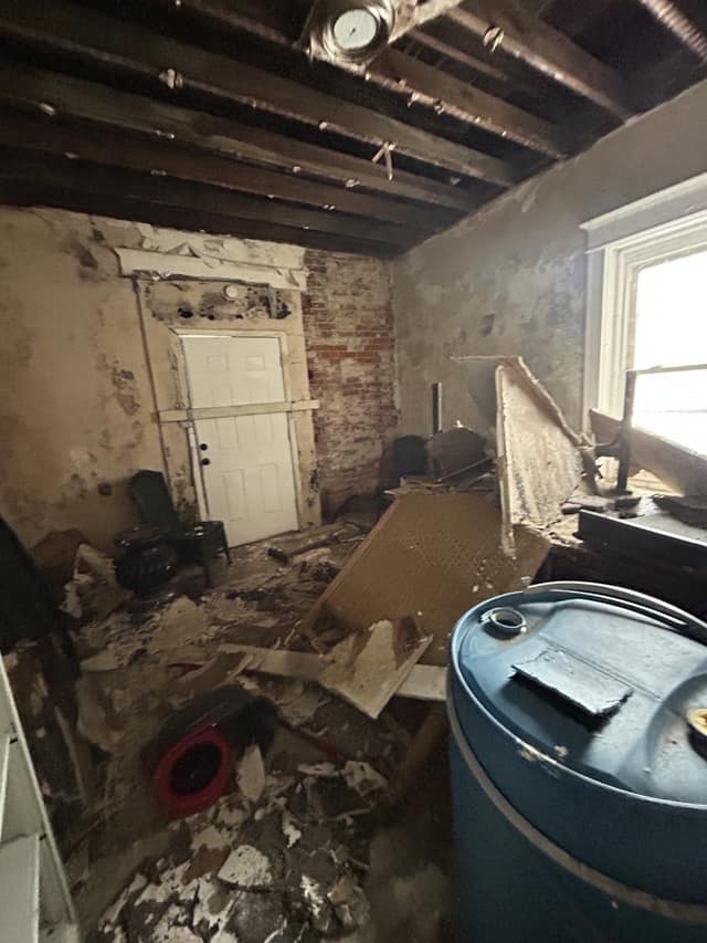 1337 Walton Ave photo 16