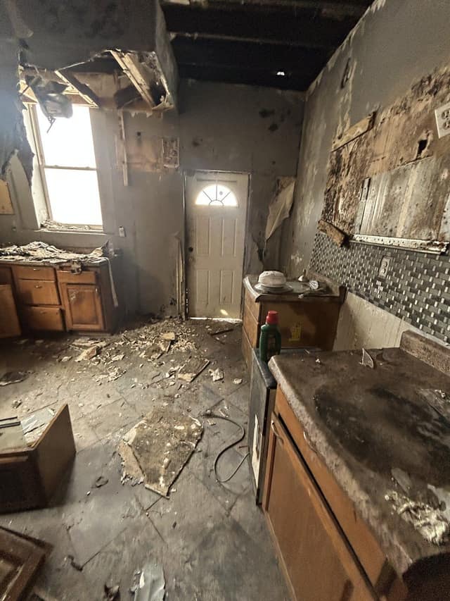 1337 Walton Ave photo 19