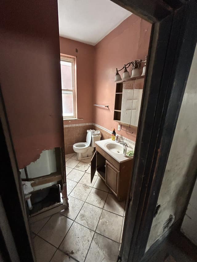 1337 Walton Ave photo 25