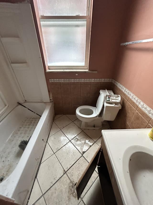 1337 Walton Ave photo 27