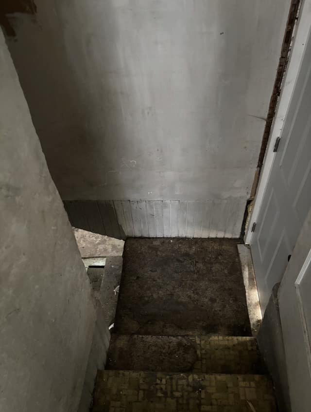 1365 E Walnut St photo 11