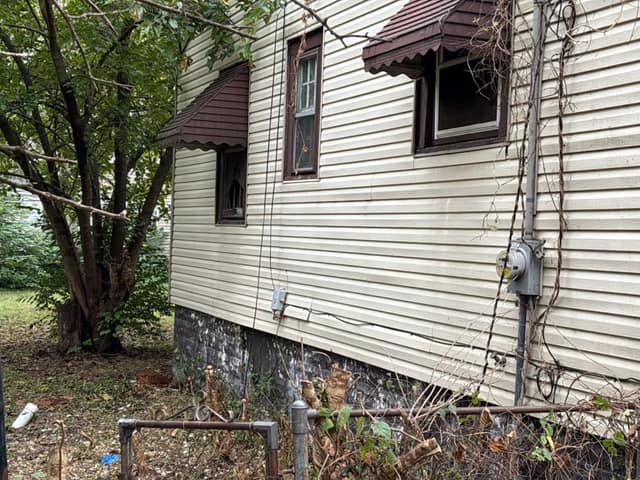 1422 N 54th St E photo 28
