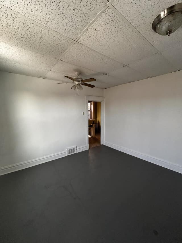 1460 Laurel St photo 22