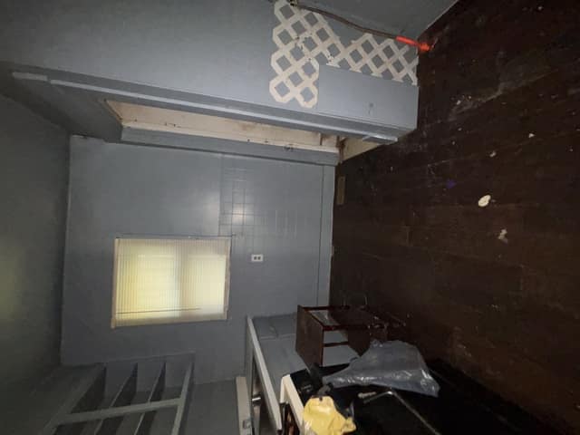 1505 E Walnut St photo 4