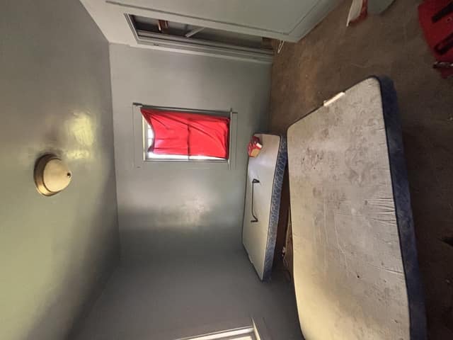 1505 E Walnut St photo 5