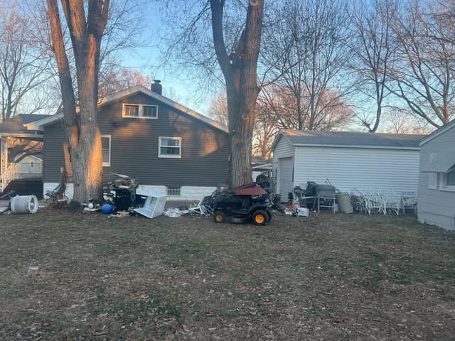 1527 E Decatur St photo 1