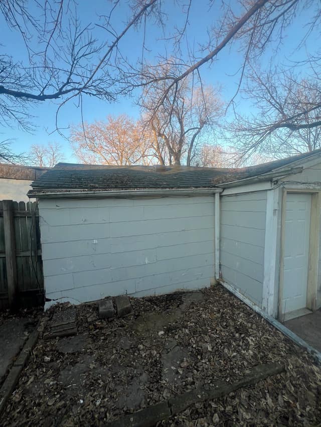 1527 E Decatur St photo 16