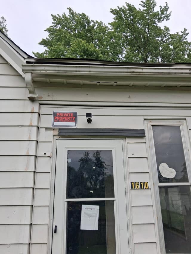 1610 S Lydia Ave photo 1