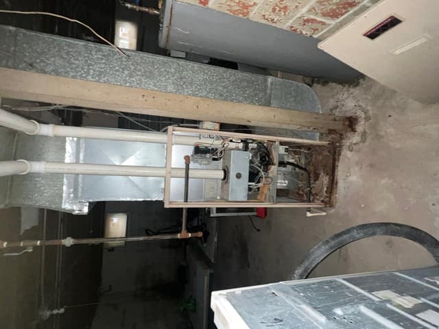 1640 N 50th Street photo 2