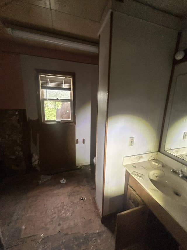17 Cahokia St photo 13