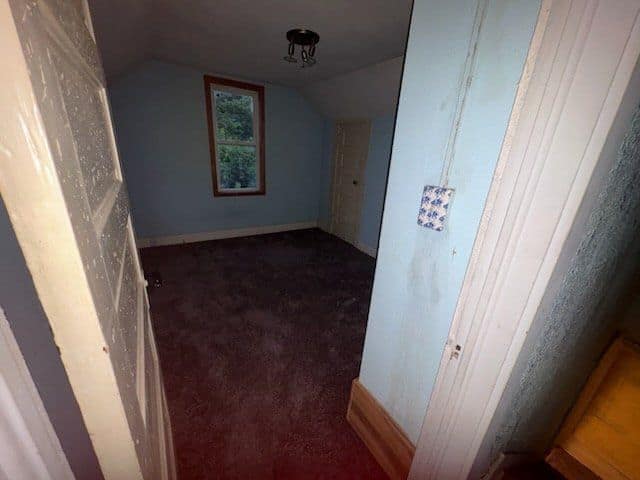 2061 N College St photo 6