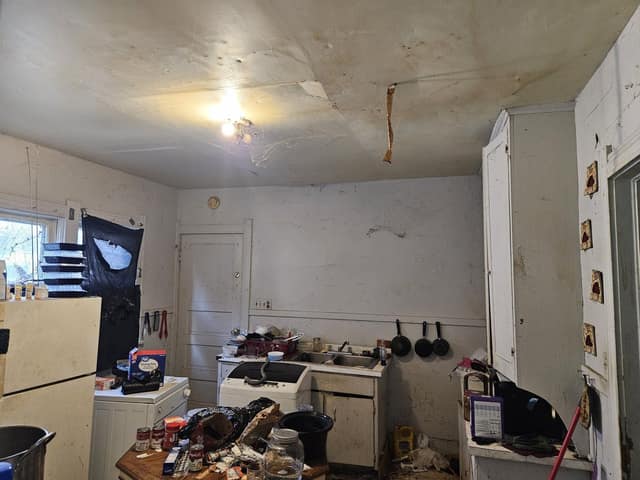 219 Eastern Ave photo 12