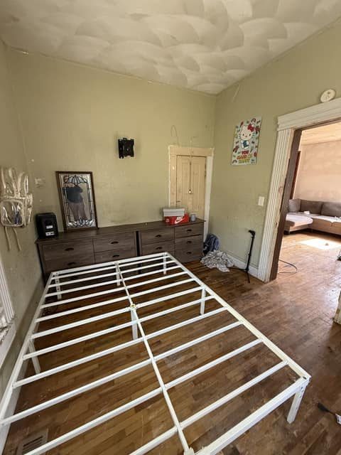 227 N Hickory St photo 5