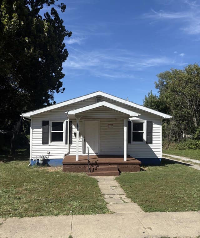 238 W Peoria, Decatur, IL: owner financed home, photo 24