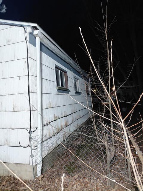 2621 Churchill Ave photo 4