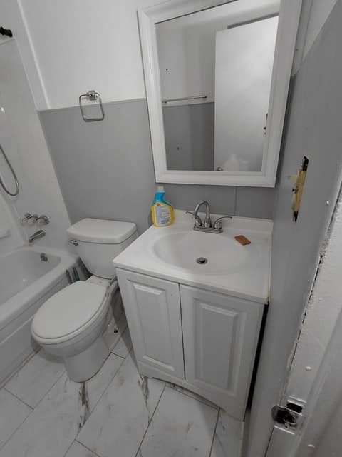 2621 Churchill Ave photo 13