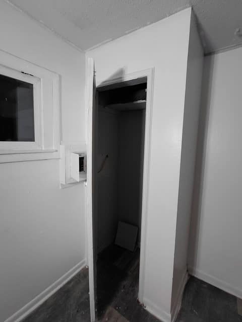 2621 Churchill Ave photo 15