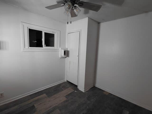 2621 Churchill Ave photo 17