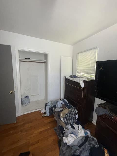 2625 Seneca St photo 11