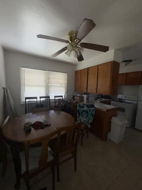 2625 Seneca St photo 17