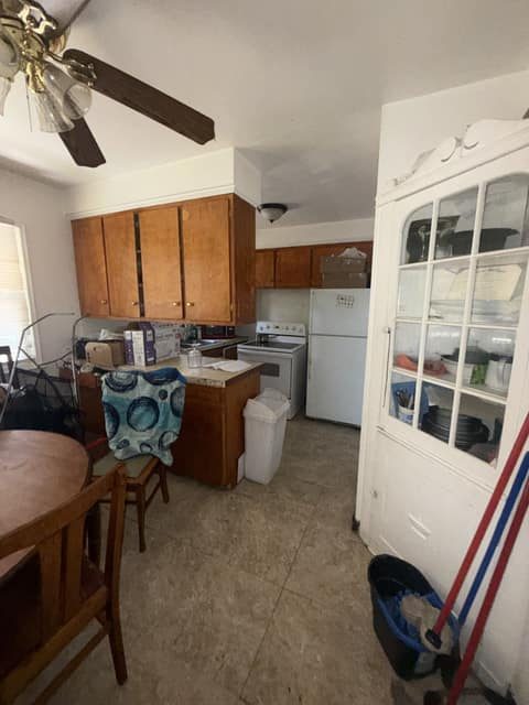 2625 Seneca St photo 18