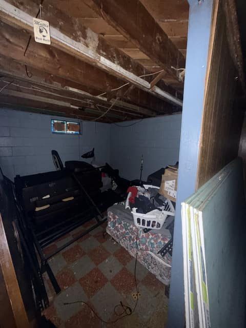 2625 Seneca St photo 22