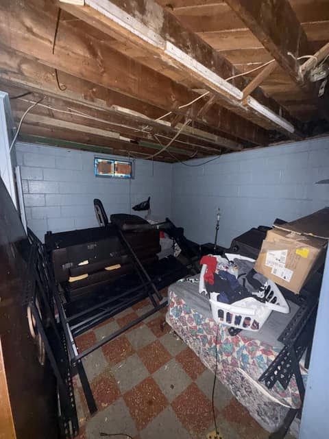 2625 Seneca St photo 23