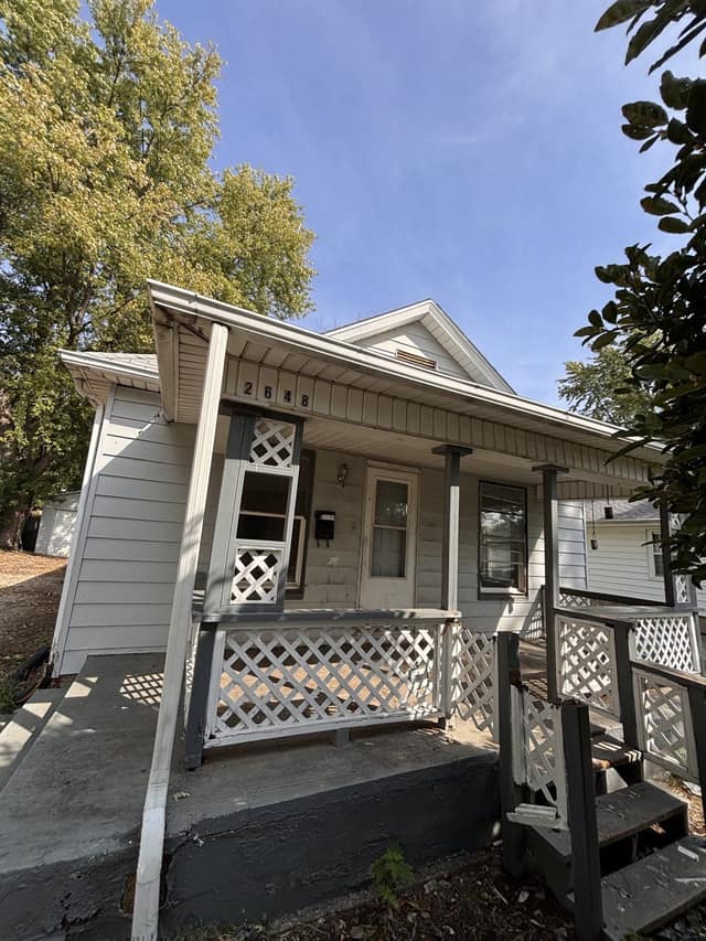 2648 E Prairie St photo 1