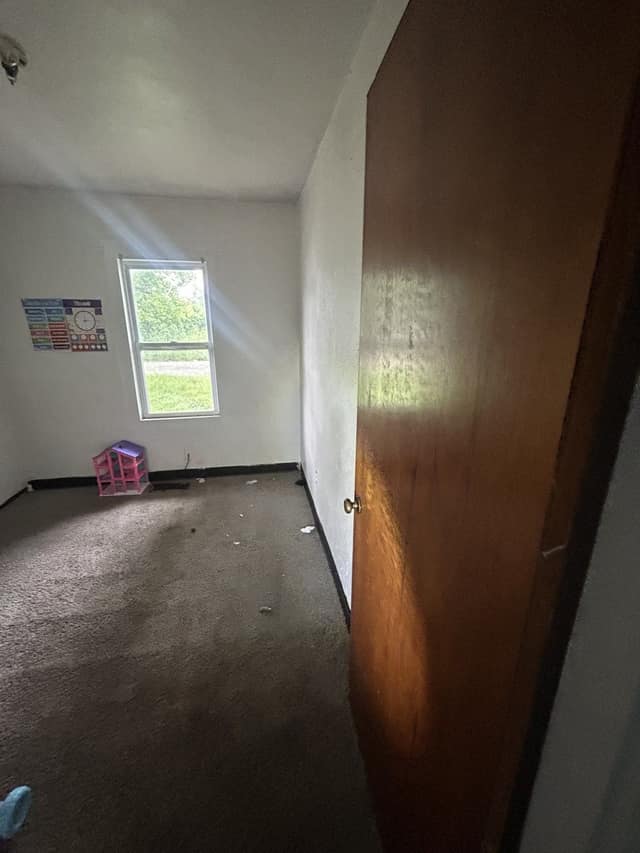 26 Leonard Dr photo 12