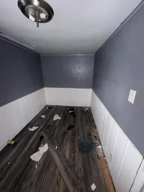 2949 Adams Ave photo 2